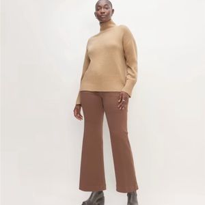 Everlane Cashmere Turtleneck, light camel, size small